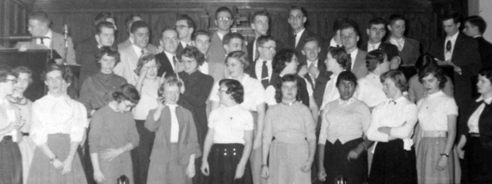 1955 choir rehearsal