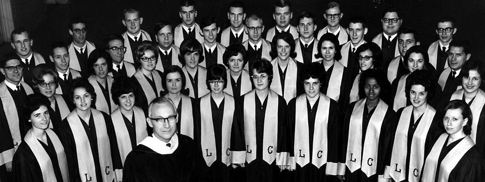 1966 choir with Walt